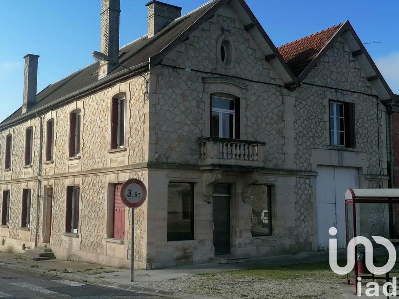 Maison - 224 m² - 10 pièces