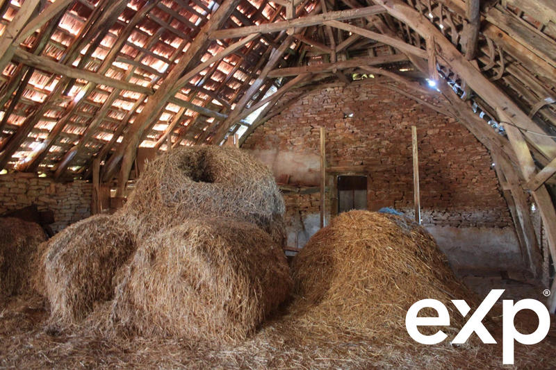 Ferme - 800 m² - 1 pièce