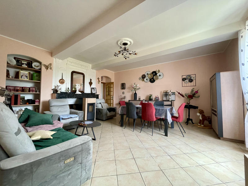 Maison - 190 m² - 5 pièces