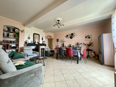 Maison - 190 m² - 5 pièces