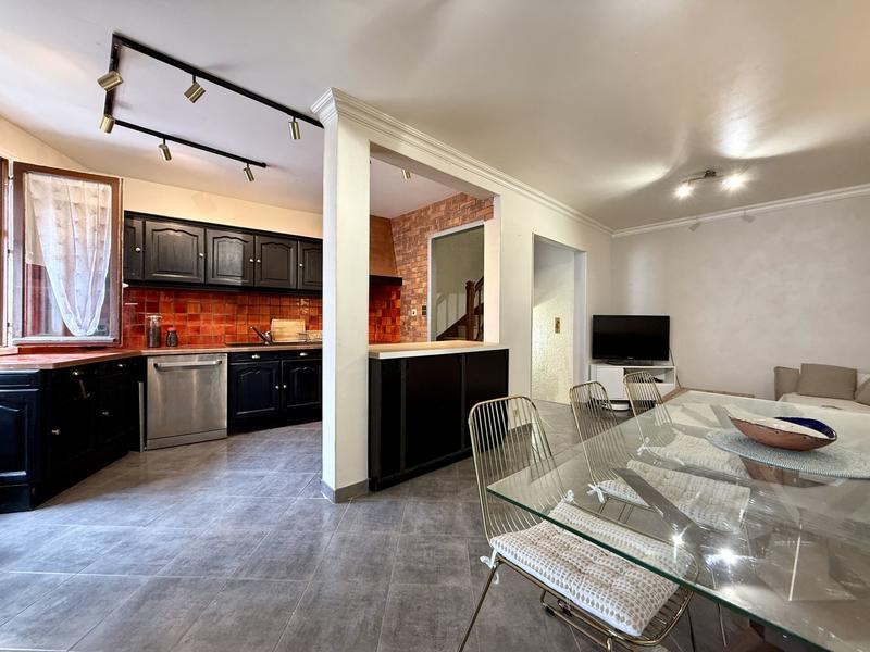 Maison - 86 m² - 4 pièces