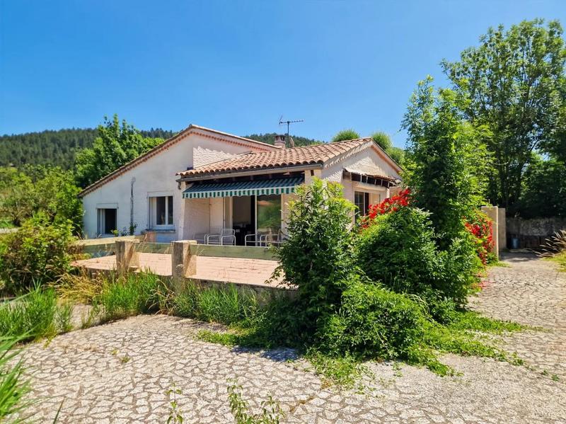 Maison - 135 m² - 7 pièces