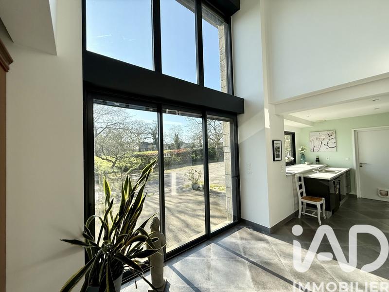 Maison - 274 m² - 12 pièces