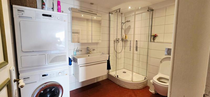 Maison - 237 m² - 6 pièces