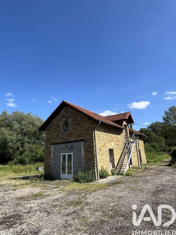 Terrain - 25 674 m²