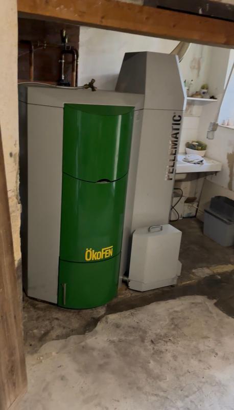 Maison - 347 m² - 8 pièces