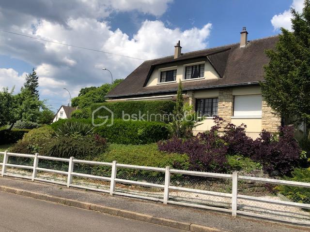 Maison - 171 m² - 6 pièces