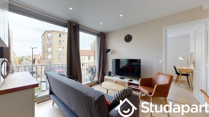 Chambre - 10 m² - 1 pièce