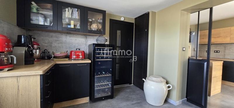 Maison - 147 m² - 6 pièces