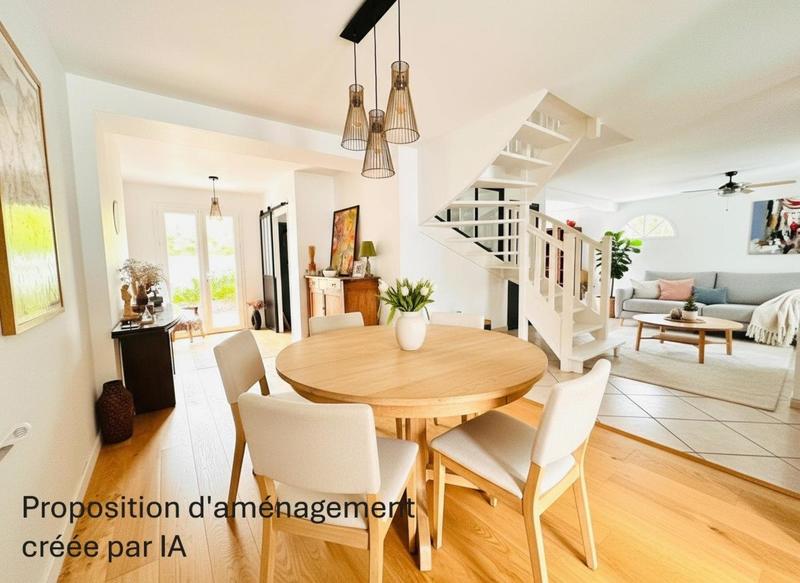 Maison - 195 m² - 7 pièces