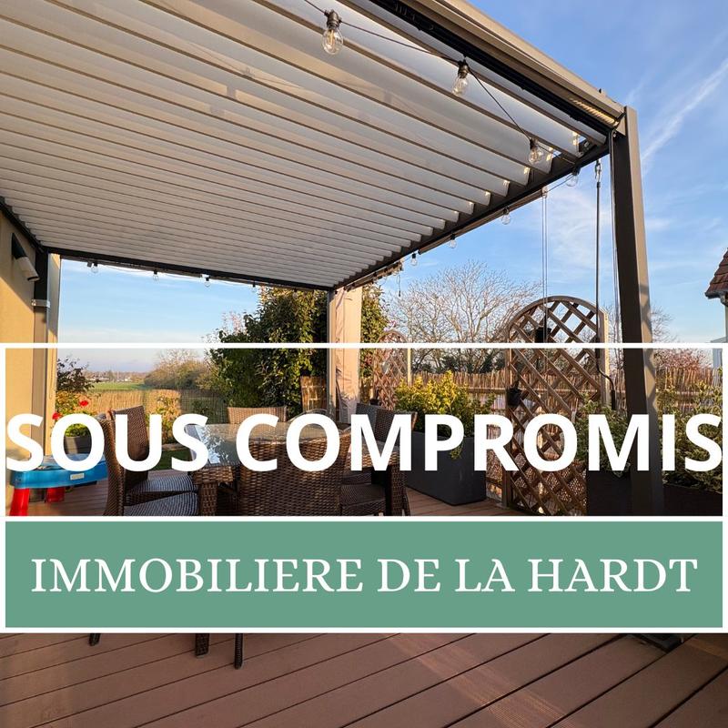 Maison - 98 m² - 4 pièces