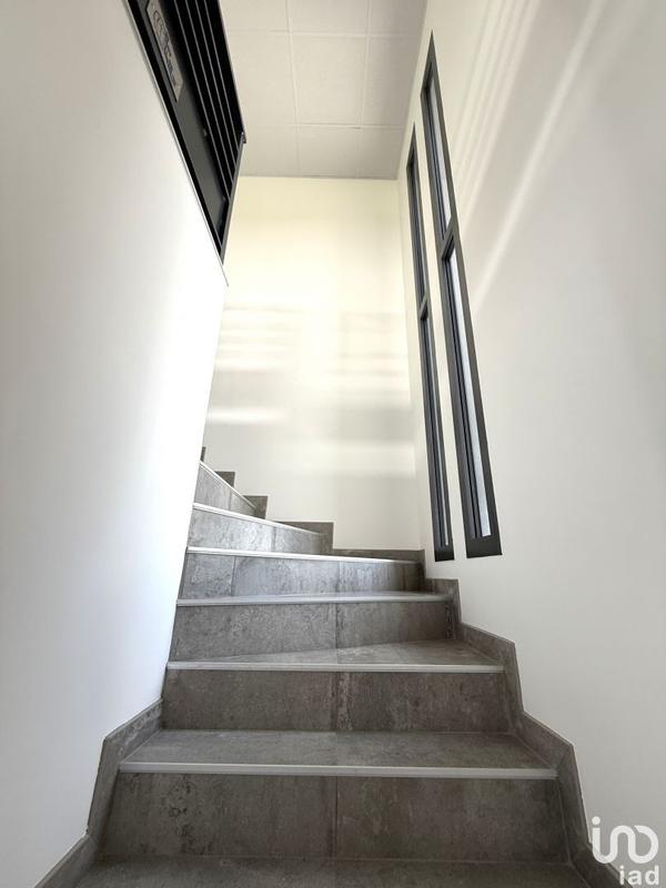 Local commercial - 195 m²