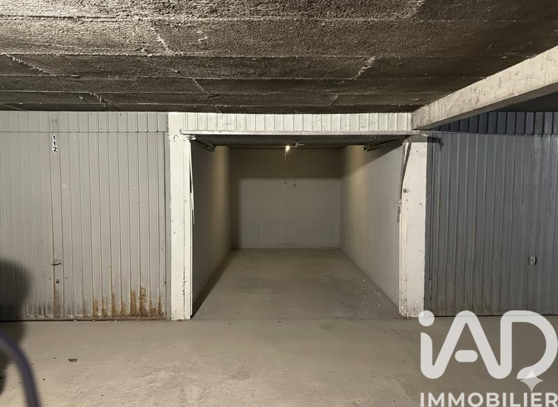 Parking - 12 m²