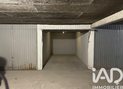 Parking - 12 m²