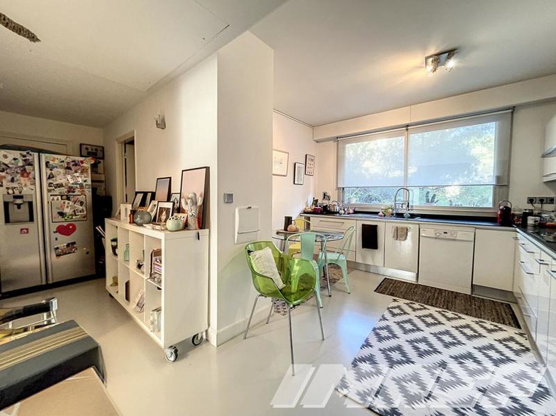 Appartement - 142 m² - 4 pièces