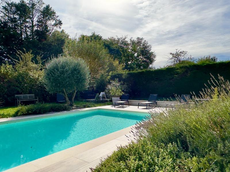 Maison - 162 m² - 7 pièces