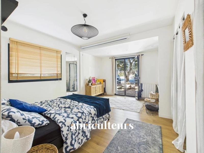 Maison ancienne - 252 m² - 8 pièces