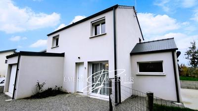 Maison - 101 m² - 5 pièces