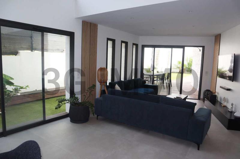 Maison contemporaine - 166 m² - 5 pièces