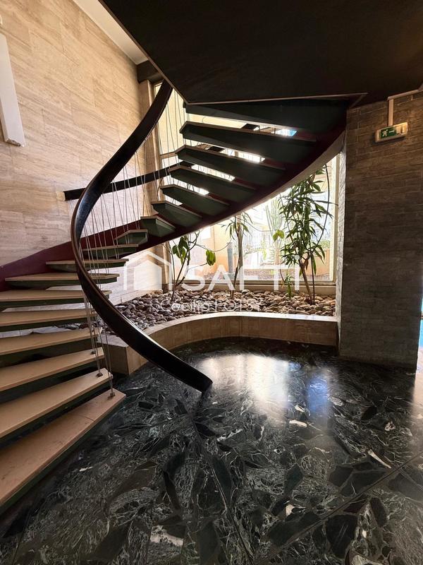 Appartement - 126 m² - 5 pièces