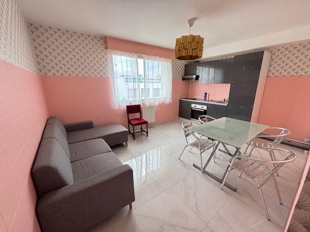 Appartement - 120 m² - 5 pièces