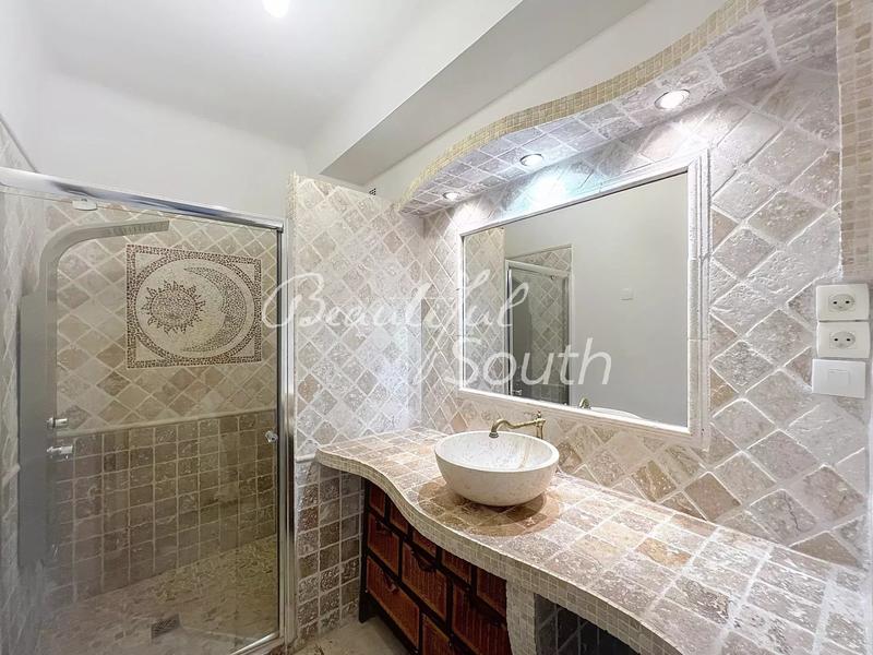 Appartement - 76 m² - 3 pièces