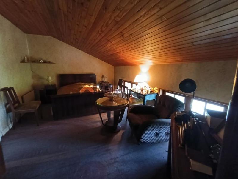 Maison - 193 m² - 6 pièces