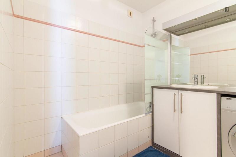 Chambre - 14 m² - 5 pièces