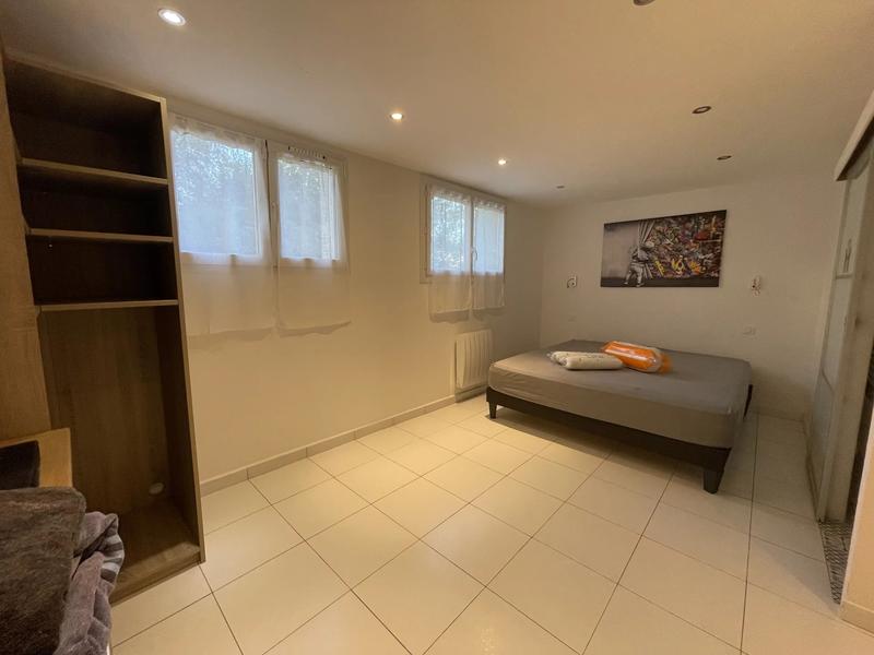 Appartement - 89 m² - 1 pièce