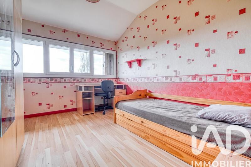 Maison - 91 m² - 5 pièces