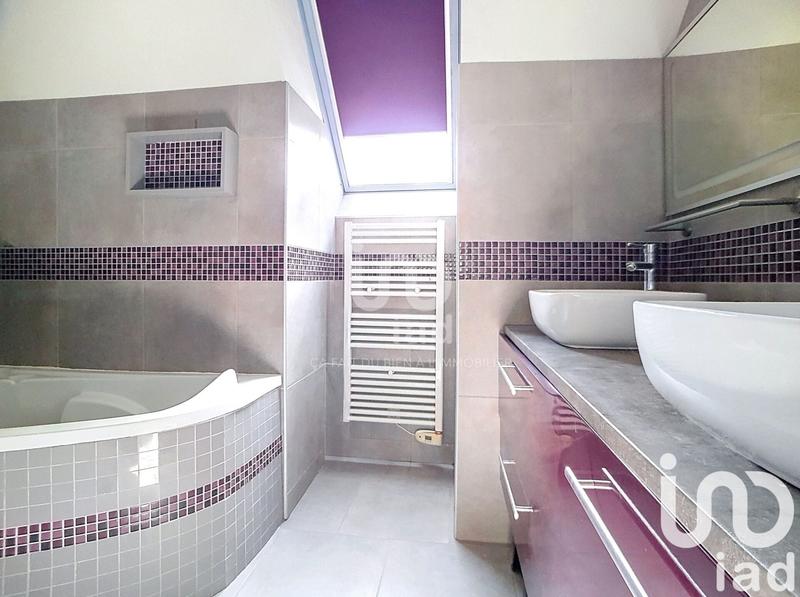 Maison - 120 m² - 4 pièces