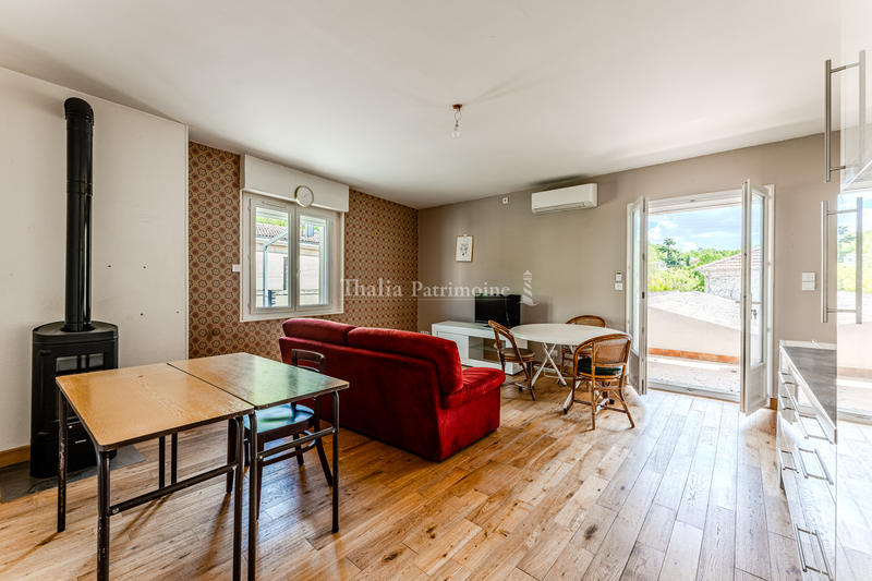 Appartement - 452 m² - 30 pièces