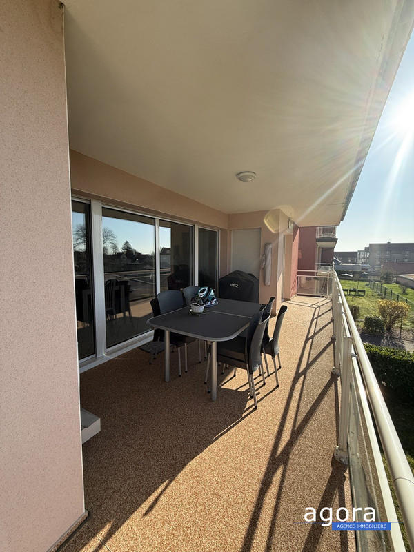 Appartement - 100 m² - 4 pièces