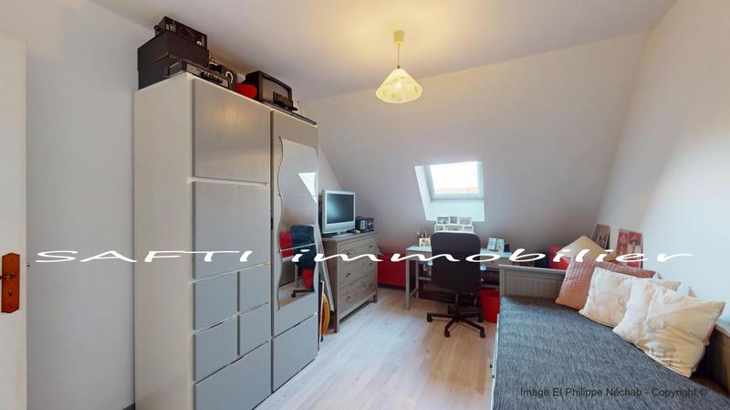 Maison - 101 m² - 5 pièces