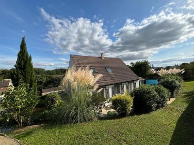 Maison - 153 m² - 4 pièces