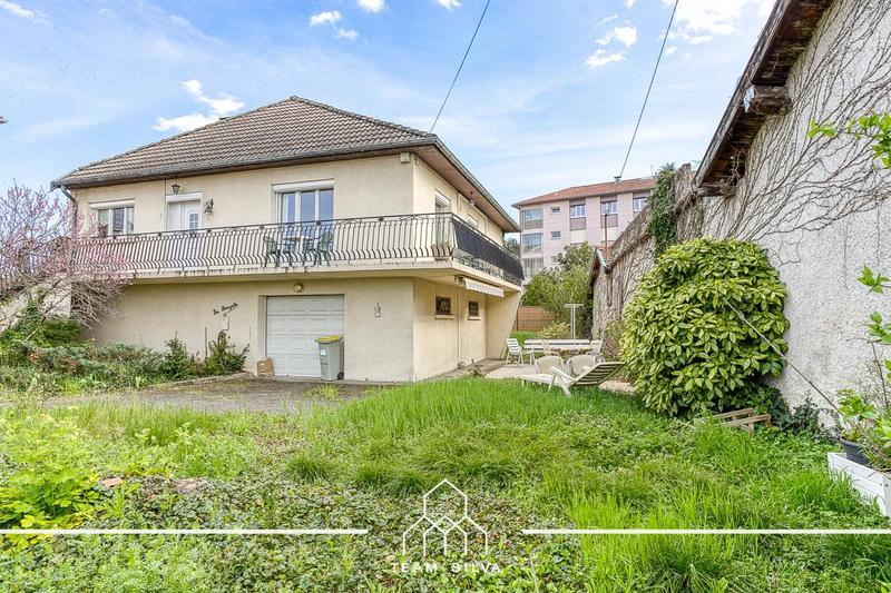 Maison - 100 m² - 4 pièces