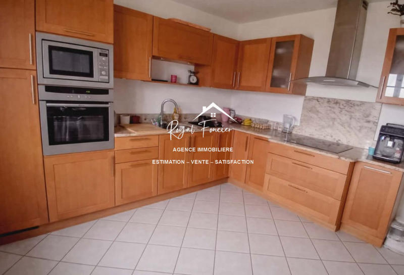 Maison - 120 m² - 4 pièces