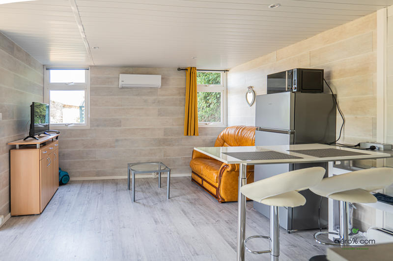 Maison - 218 m² - 7 pièces