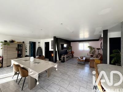 Maison - 161 m² - 5 pièces