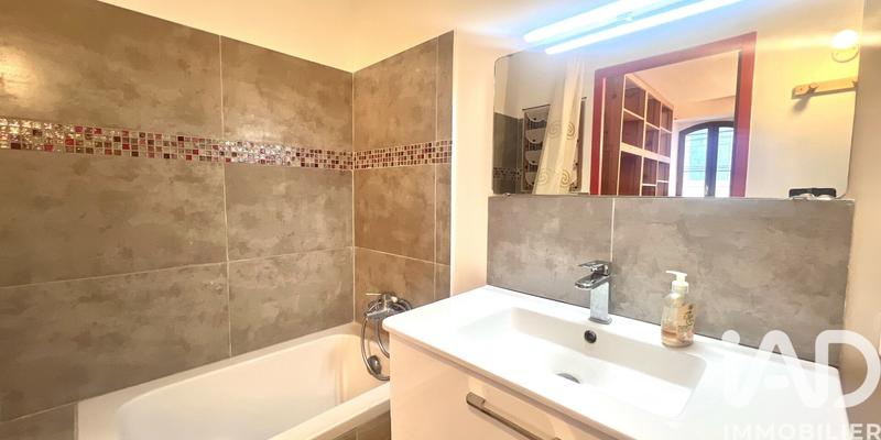 Maison de village - 147 m² - 6 pièces