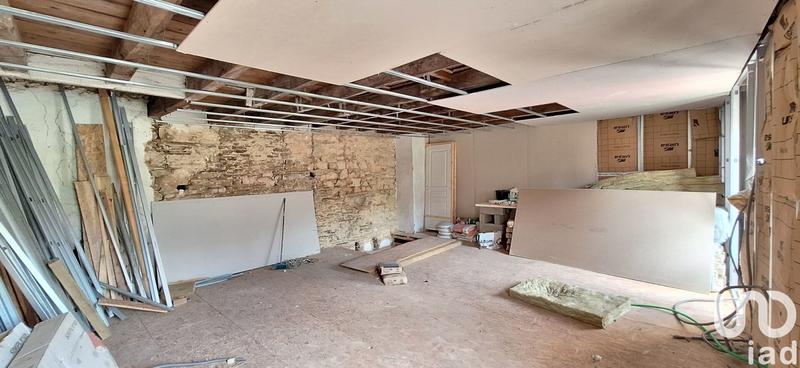 Maison - 90 m² - 5 pièces