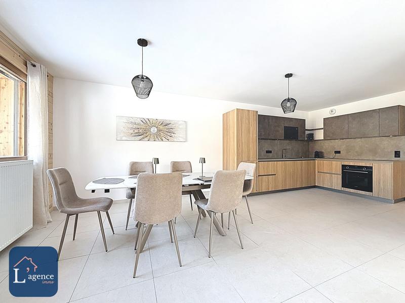 Appartement - 74 m² - 3 pièces