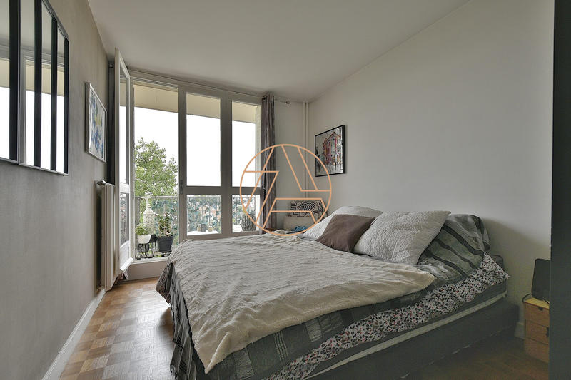 Appartement - 81 m² - 4 pièces