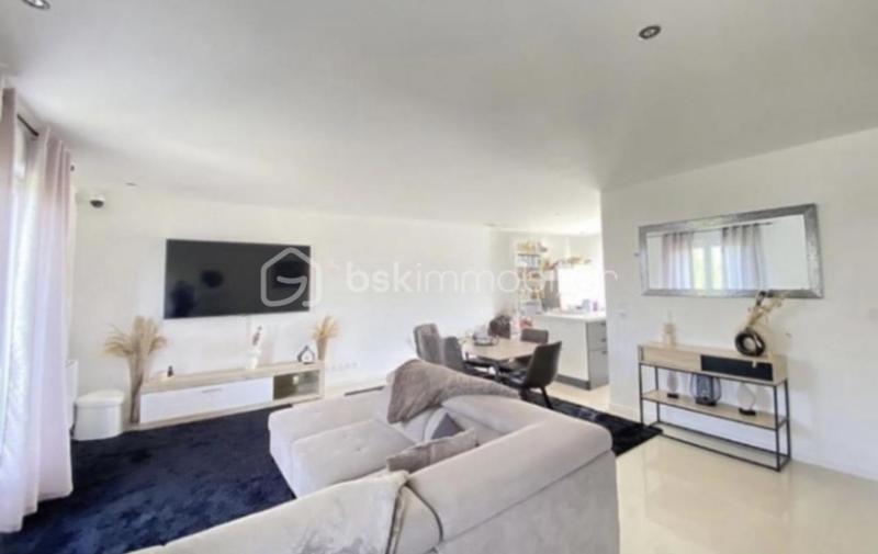 Maison - 100 m² - 6 pièces