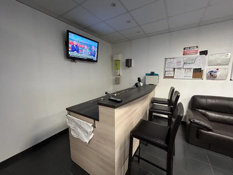 Bureau - 352 m² - 9 pièces