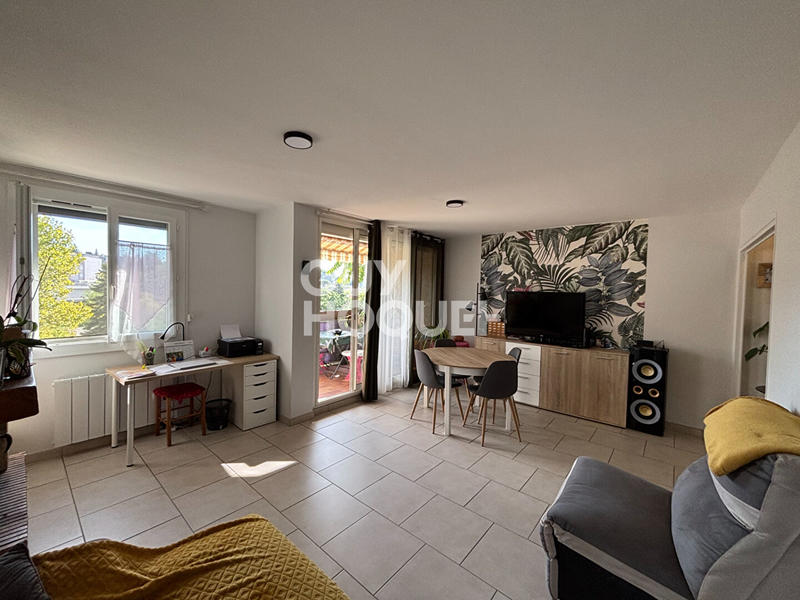 Maison - 84 m² - 7 pièces