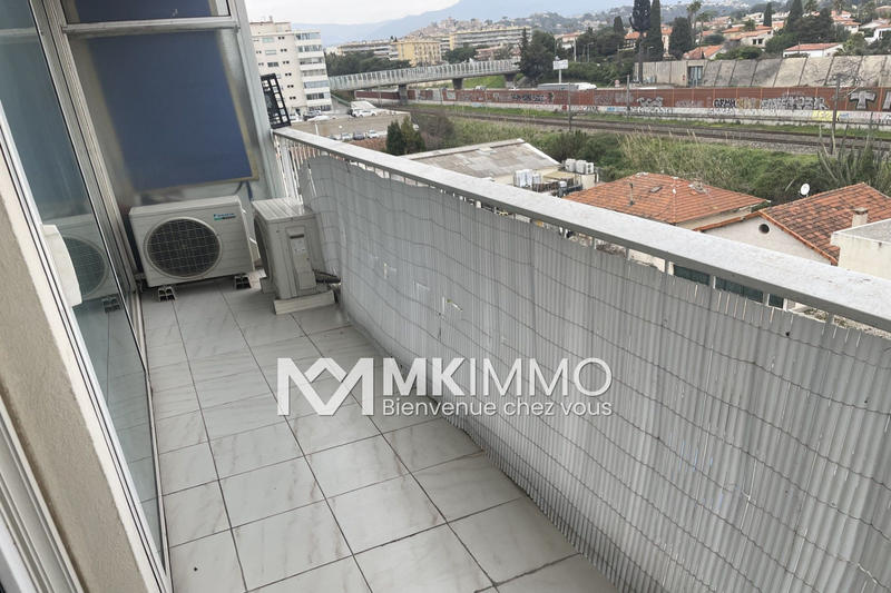 Appartement - 87 m² - 3 pièces