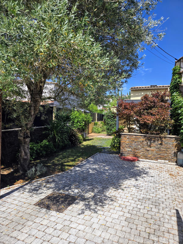 Maison - 88 m² - 3 pièces