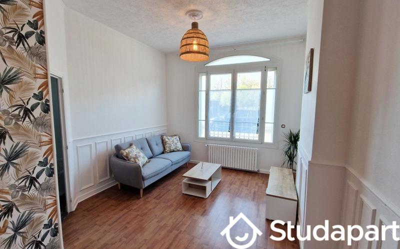 Chambre - 30 m² - 1 pièce