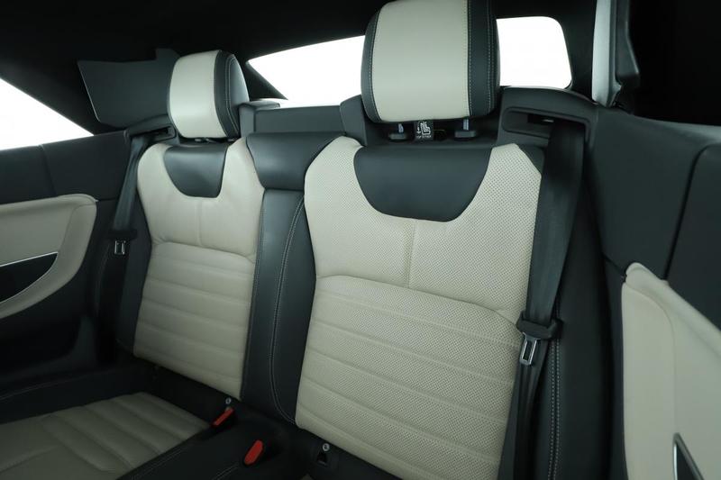 Land Rover Range Rover Evoque Cabriolet 2.0 Td4 Bva 180 ch